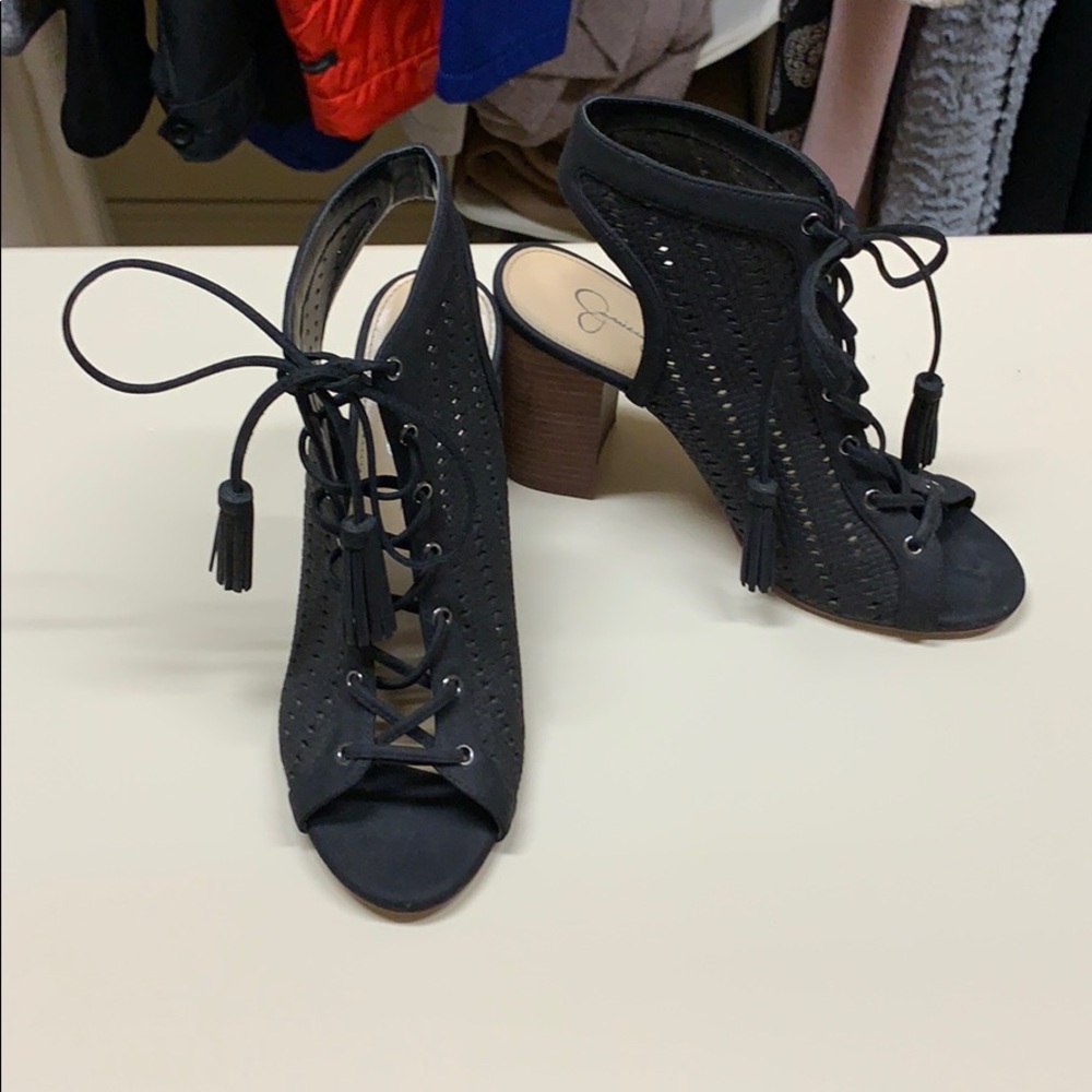 Jessica Simpson heals